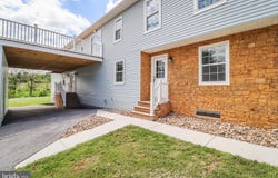 1111 S MOUNTAIN ROAD, DILLSBURG, PA 17019