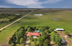 20984 291st Rd, Dexter, KS 67038