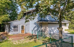2120 Cedarview Drive, Beachwood, OH 44122