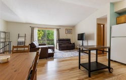 4488 Cinnamon Ridge Trail, Eagan, MN 55122