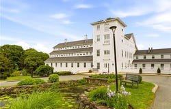 40 Web Avenue, North Kingstown, RI 02852