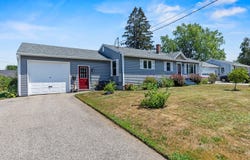 7 Willett Street, Biddeford, ME 04005