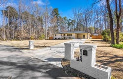 5109 Dogwood Hills, Sugar Hill, GA 30518