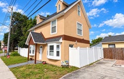 141 S HIAWASSEE Road, ORLANDO, FL 32835