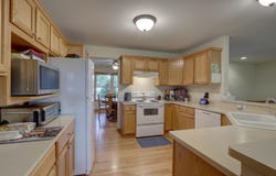 404 Pleasant St, Eagle, WI 53119