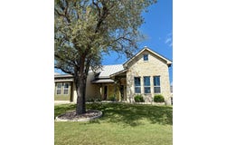 3200-17 Pinnacle Club Dr, Kerrville, TX 78028