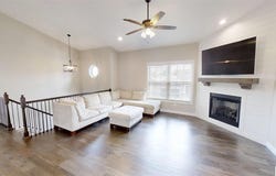 302 Turner Court, Vine Grove, KY 40175