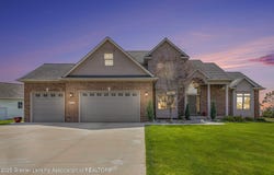 12714 Ospreys Way, DeWitt, MI 48820