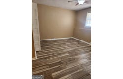 5775 Phillips, Forest Park, GA 30297