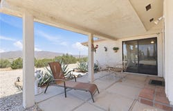 25274 Skyline, Apple Valley, CA 92308