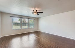 142 Sassafras CV, Kyle, TX 78640