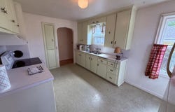 810 W 18TH AVE, Eugene, OR 97402