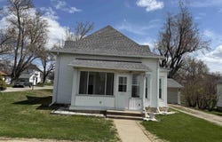 601 S Broadway Street, Toledo, IA 52342
