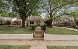 3221 Stadium Drive, Fort Worth, TX 76109
