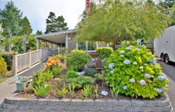1601 RHODODENDRON DR, Florence, OR 97439