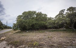 288 Kellog, Fischer, TX 78623