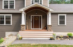 2 Winding Ridge Way, Freeport, ME 04032