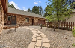 2468 N Strawberry Way, Flagstaff, AZ 86004