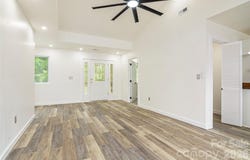 286 Berkeley Road, Hendersonville, NC 28792