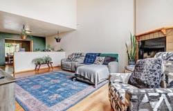 589 DIEZ Y OCHO Court SE, Rio Rancho, NM 87124