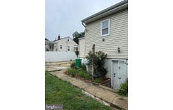 1905 BILLINGS AVENUE, CAPITOL HEIGHTS, MD 20743