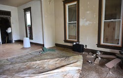 2823 S Vine Street, Muncie, IN 47302