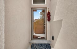 5823 Ermemin Avenue NW, Albuquerque, NM 87114