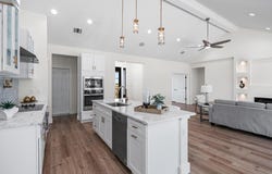 109 Hidden Hills, Floresville, TX 78114