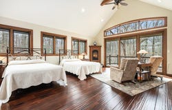6250 Becht Road, Coloma, MI 49038
