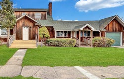 97 Pardee Avenue, Islip, NY 11751
