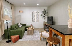 6906 E 4TH Street, Scottsdale, AZ 85251
