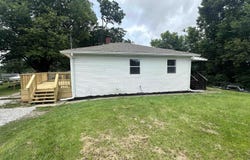 911 Lafayette Avenue, Oolitic, IN 47451