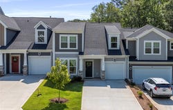 327 Grange Valley Lane, Central, SC 29630