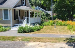 33 Oakwood Avenue, Falmouth, MA 02540