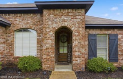 179 Beechwood Circle, Pearl, MS 39208