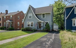 2192 Barrington Road, University Heights, OH 44118