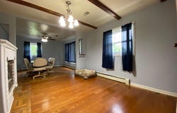 2740 Buena Vista, Dubuque, IA 52001