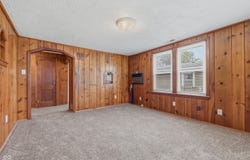 2618 E 8th Street, Anderson, IN 46012