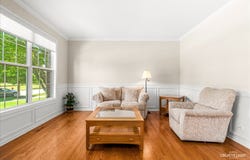 390 Bloomfield Circle E, Oswego, IL 60543