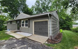 203 W Sunrise Drive, Belton, MO 64012