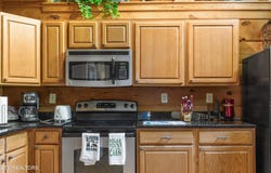 1744 Azalea Circle, Sevierville, TN 37876