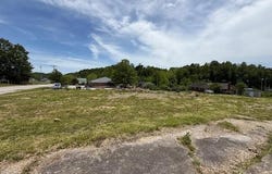 348 Glenn Avenue, West Liberty, KY 41472