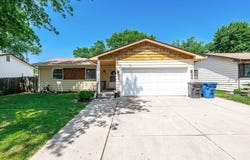 911 N Wirth St, Augusta, KS 67010-1337