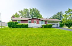 12222 Cenfield Street NE, Alliance, OH 44601