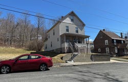 418 High Street, Berlin, NH 03570
