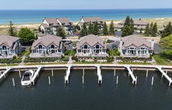 32 Marina Drive N, Manistee, MI 49660