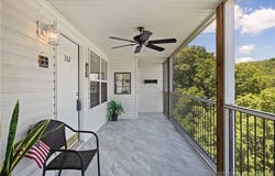 40 Lighthouse Road, Lake Ozark, MO 65049