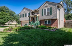 2208 Deerfield Avenue, Fremont, NE 68025