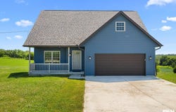 13603 E State Route 116 Highway, London Mills, IL 61544