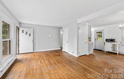 107 Wilshire Drive, Asheville, NC 28806